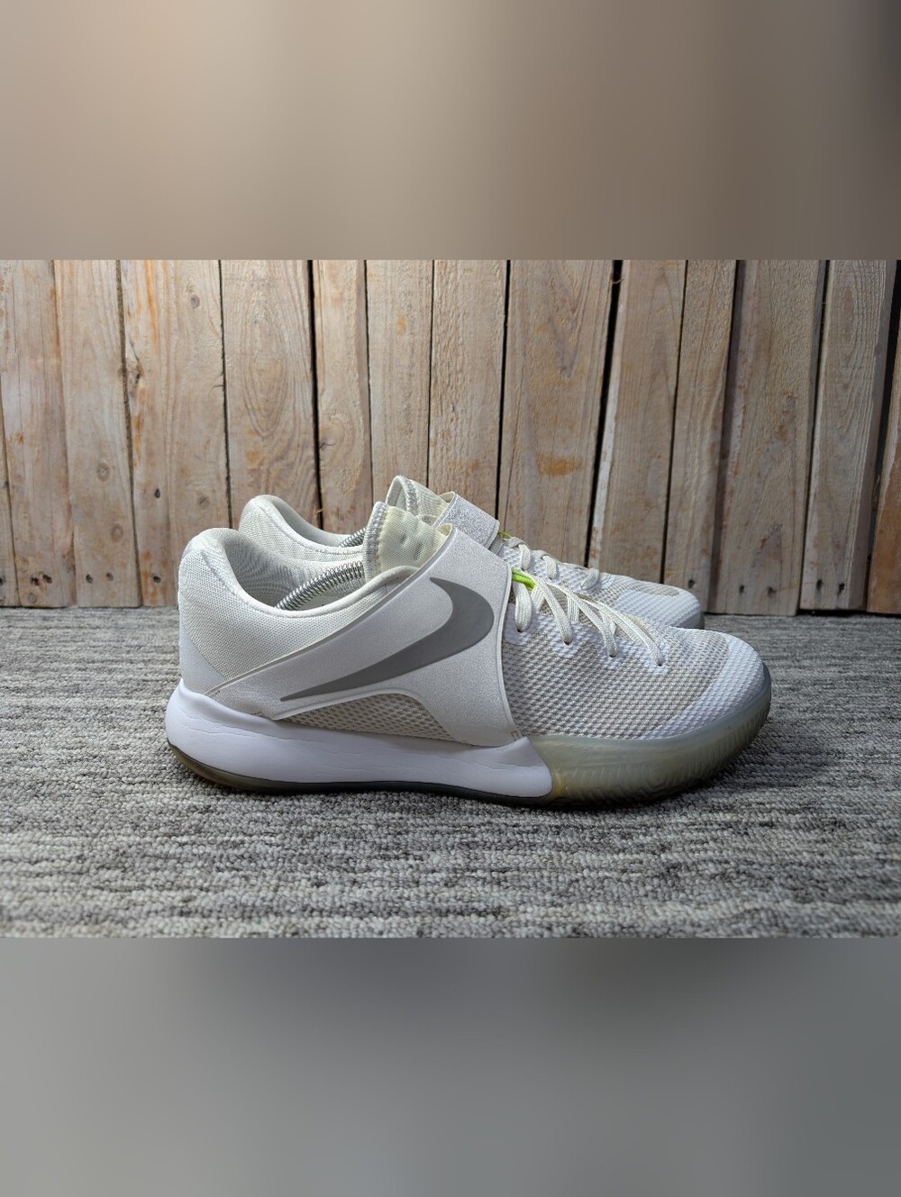 Men's Nike Zoom Live 2017 in White/Silver Size 12 Men - 852421-117